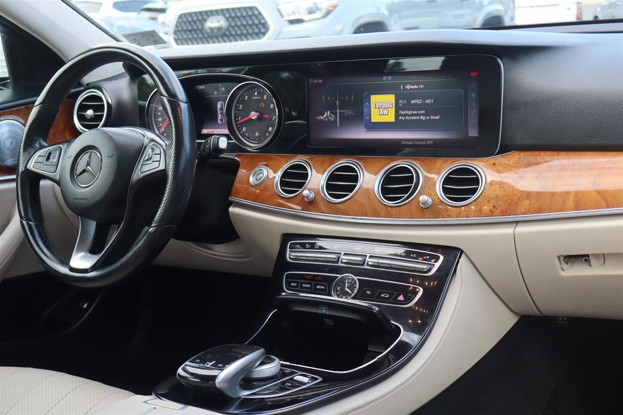 Mercedes-Benz E-Class E300 Luxury Sedan 2018