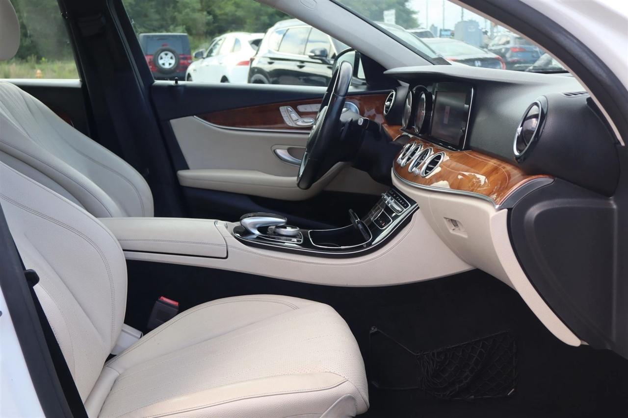 Mercedes-Benz E-Class E300 Luxury Sedan 2018