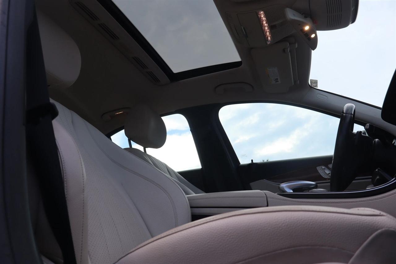 Mercedes-Benz E-Class E300 Luxury Sedan 2018