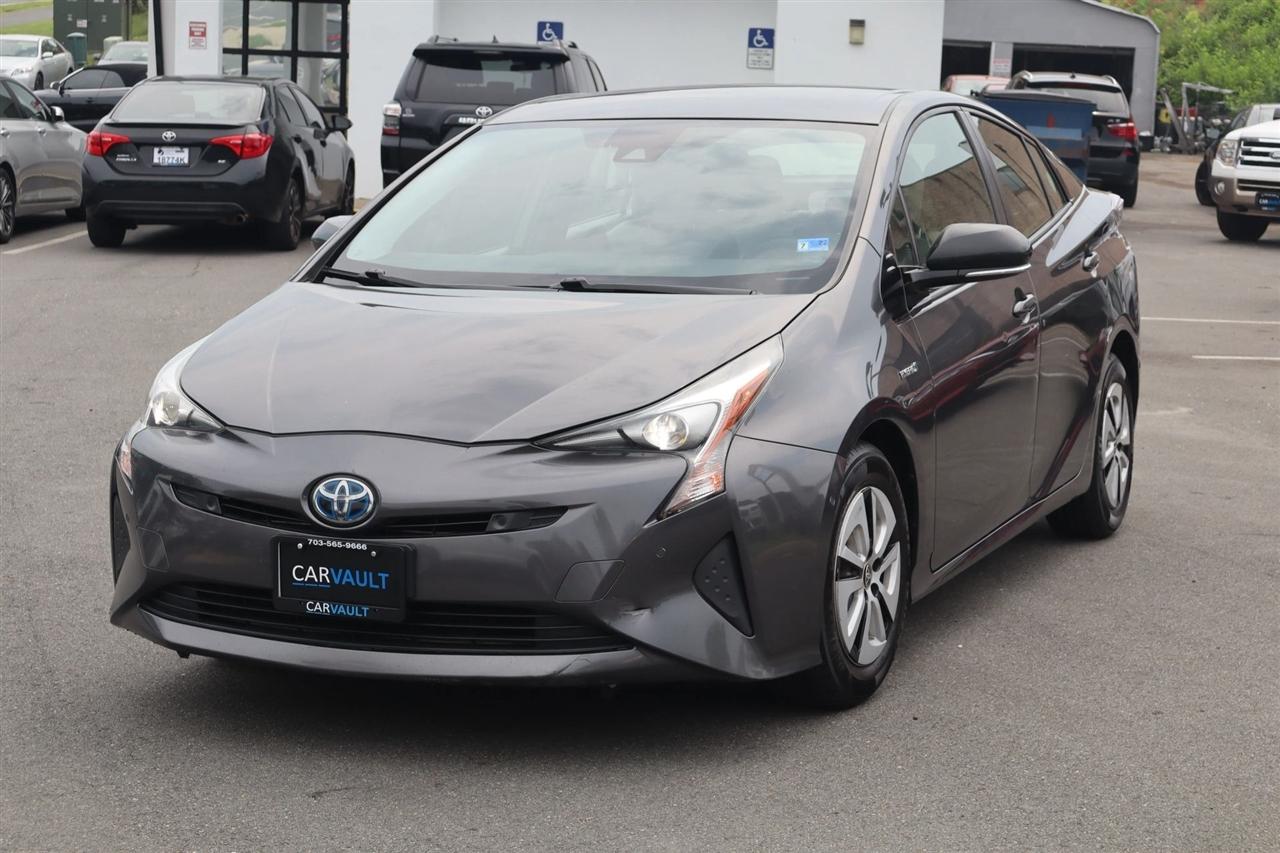Toyota Prius Two Eco 2017