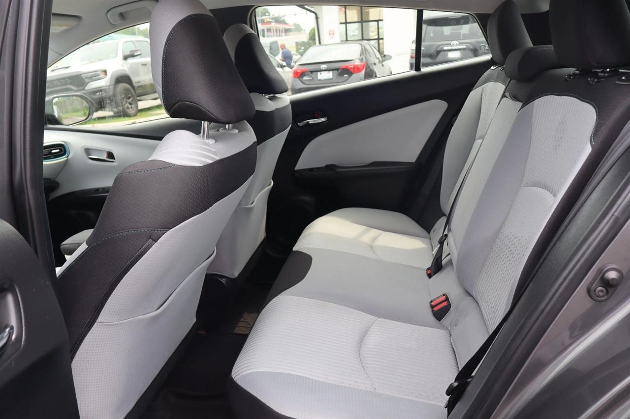 Toyota Prius Two Eco 2017