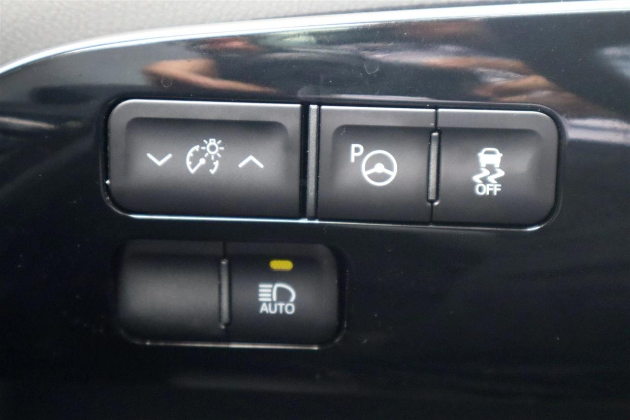 Toyota Prius Two Eco 2017