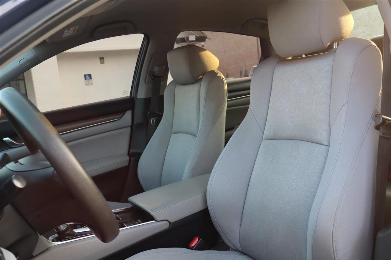 Honda Accord LX CVT 2018