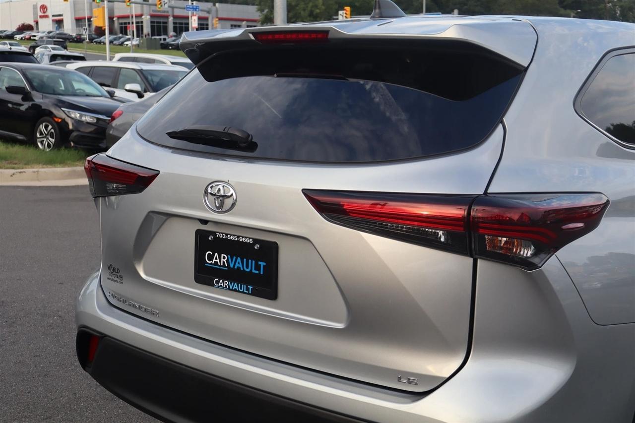 Toyota Highlander LE 4D SUV FWD 2025
