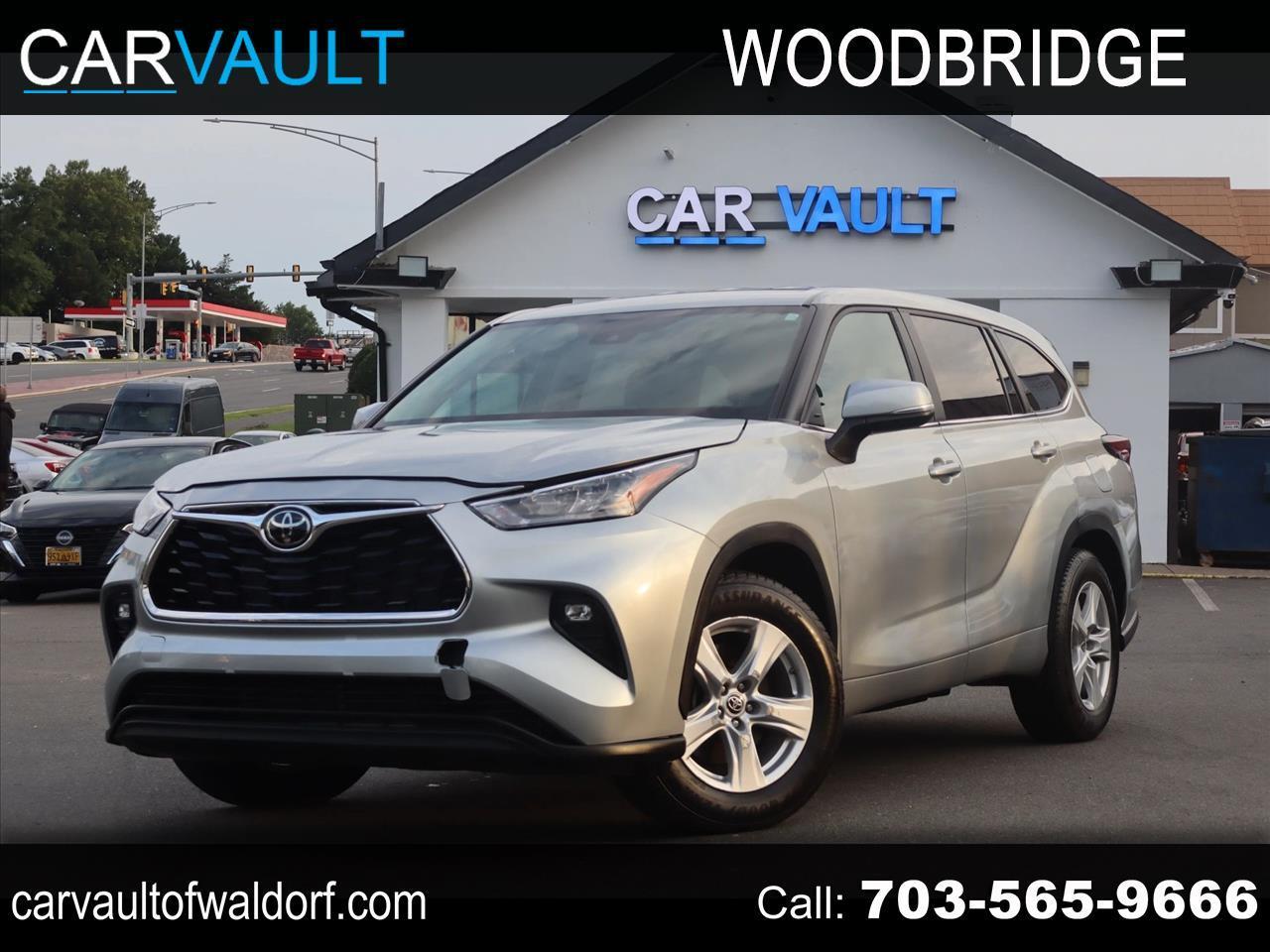 Silver 2025 Toyota Highlander SUV / Crossover Front-Wheel Drive 8-Speed Automatic