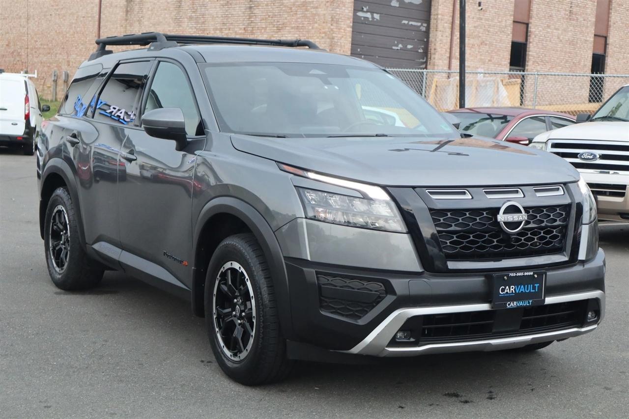 Nissan Pathfinder SV 4WD 2023