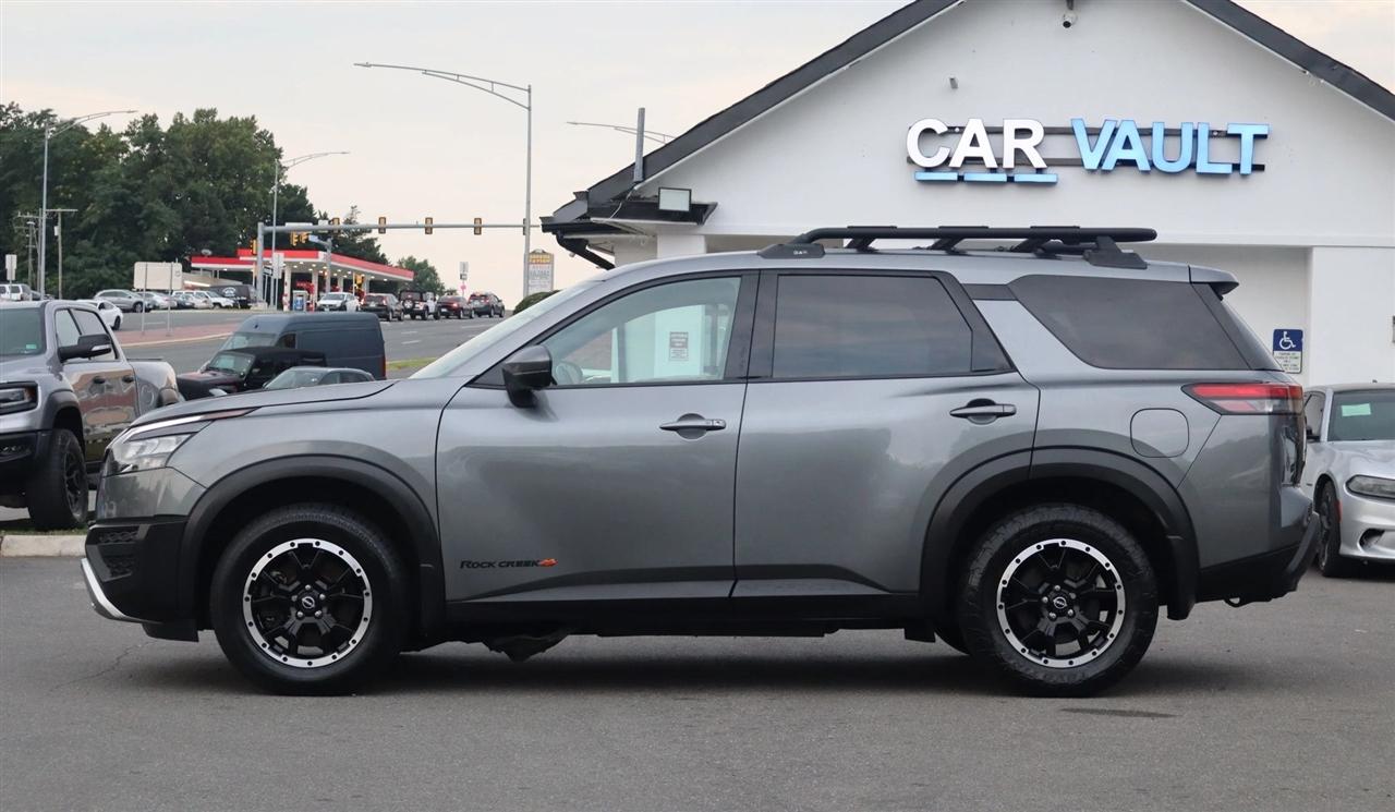 Nissan Pathfinder SV 4WD 2023