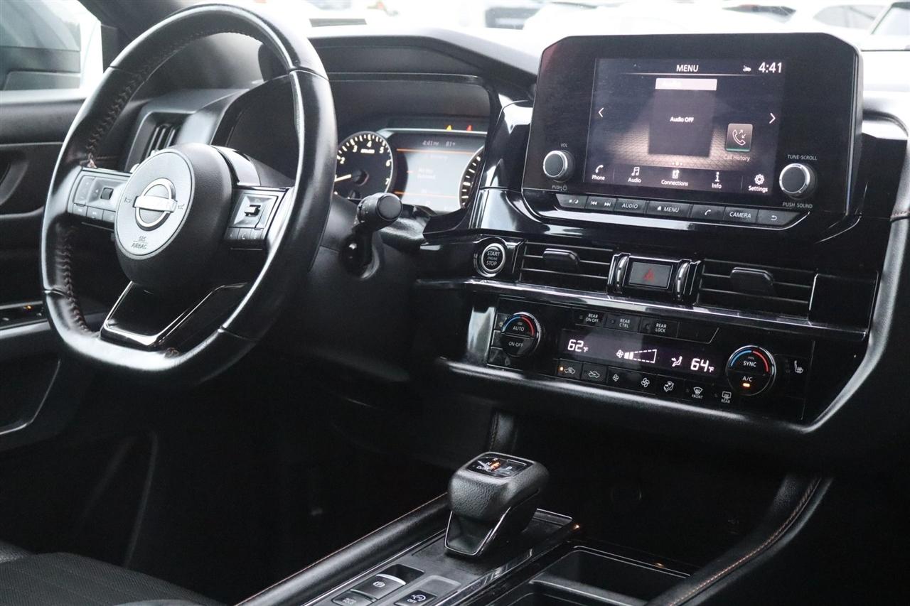 Nissan Pathfinder SV 4WD 2023