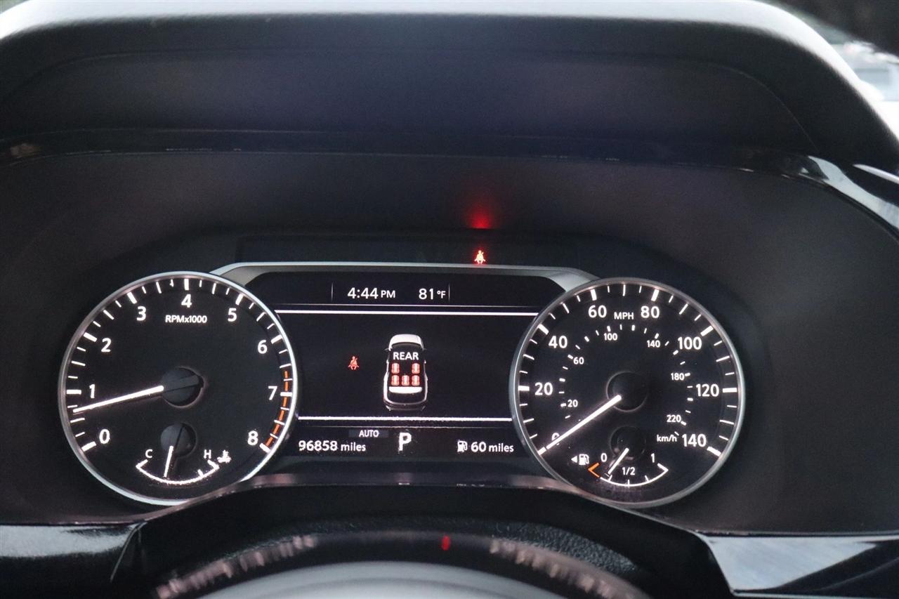Nissan Pathfinder SV 4WD 2023