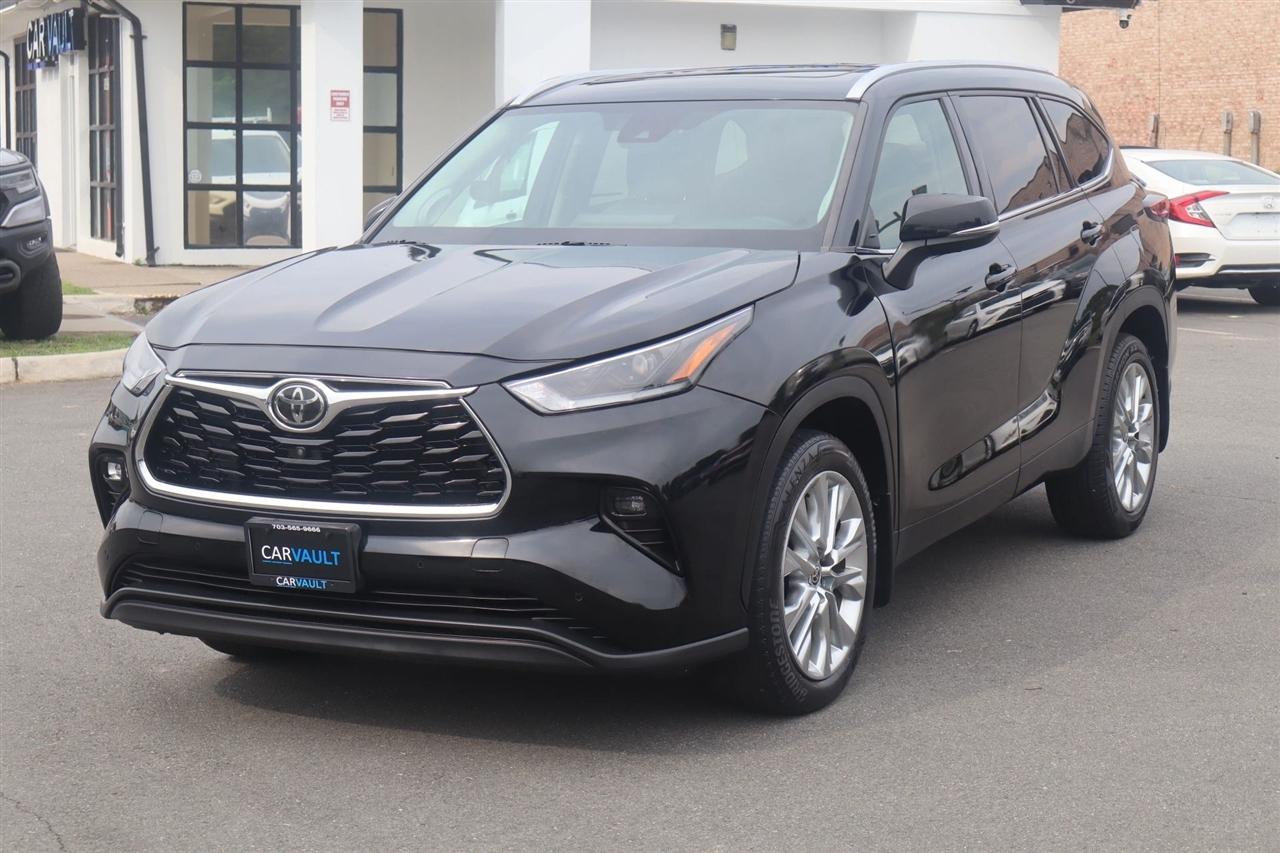 Toyota Highlander Limited AWD V6 2021