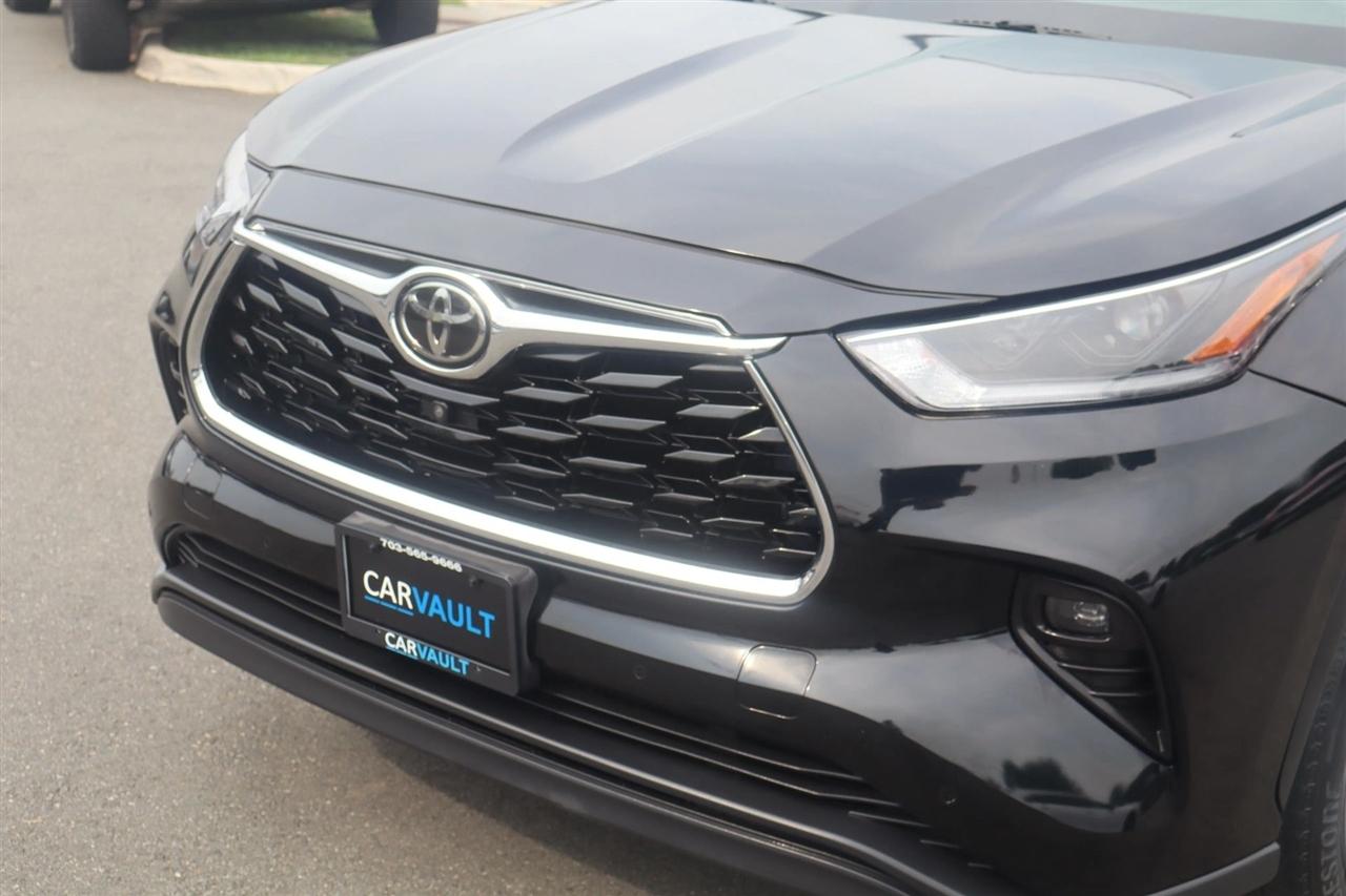 Toyota Highlander Limited AWD V6 2021