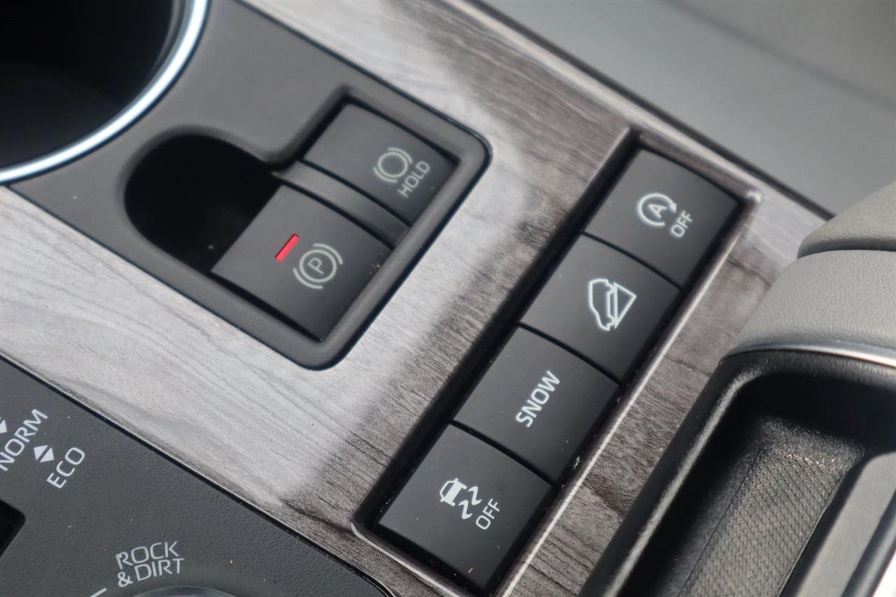 Toyota Highlander Limited AWD V6 2021