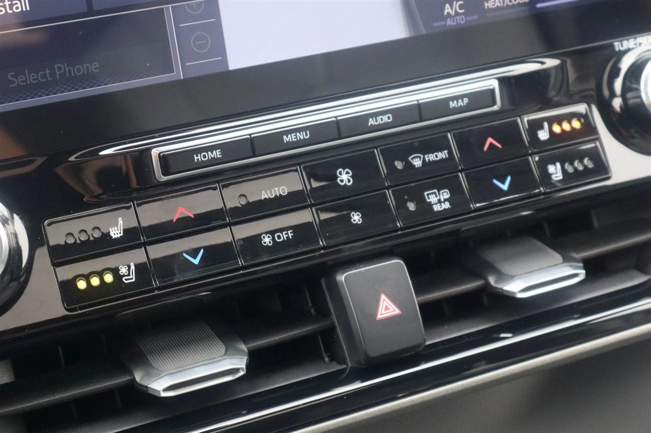 Toyota Highlander Limited AWD V6 2021