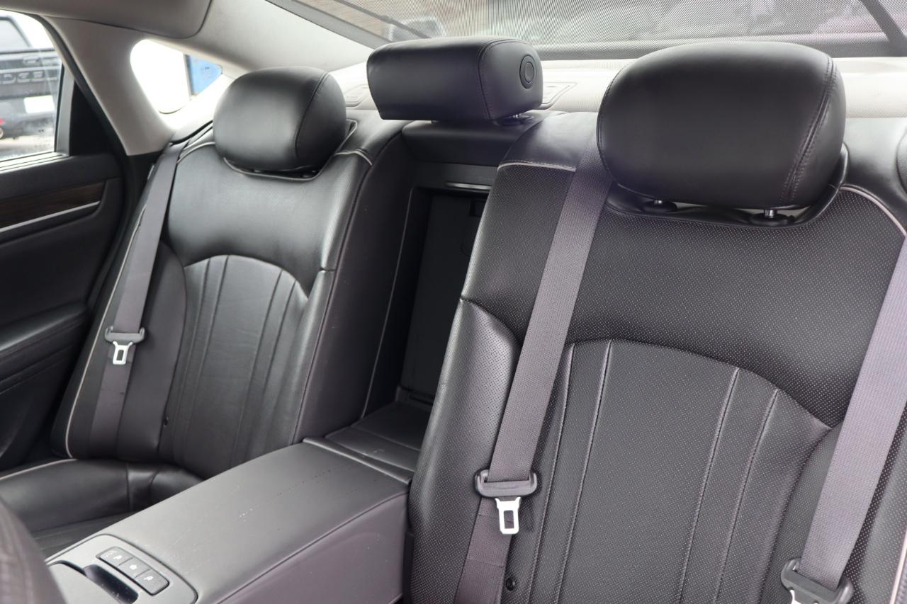 Hyundai Genesis 3.8L V6 4D Sedan AWD 2016