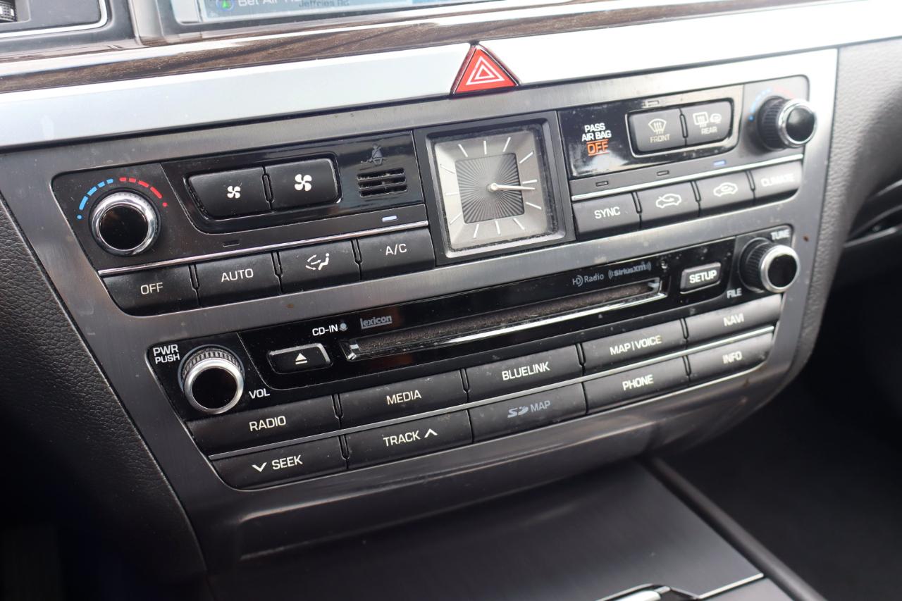 Hyundai Genesis 3.8L V6 4D Sedan AWD 2016