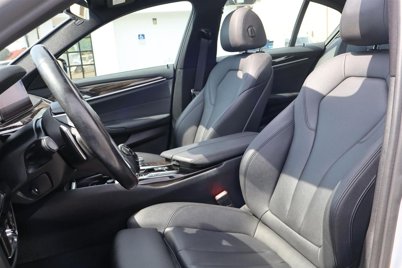 BMW 5-Series 530e iPerformance 2019