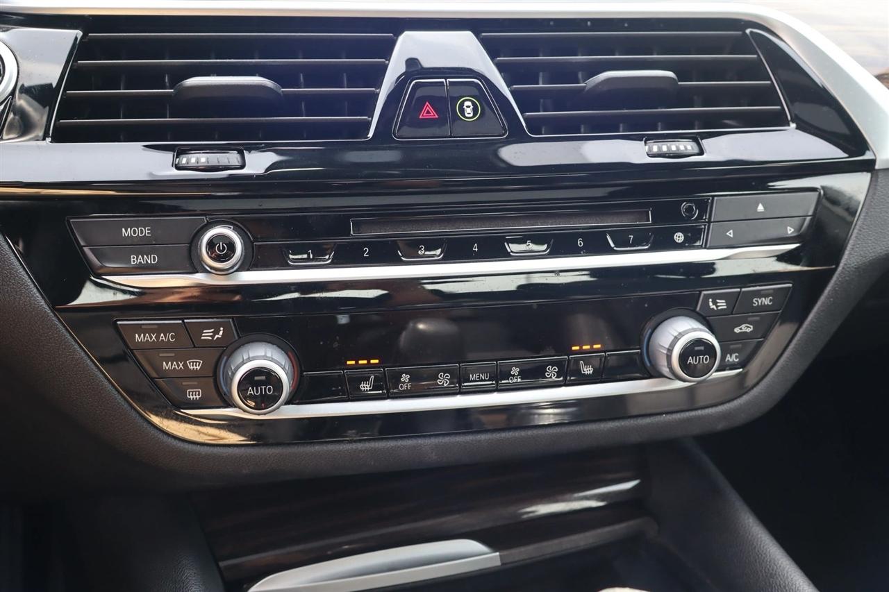 BMW 5-Series 530e iPerformance 2019