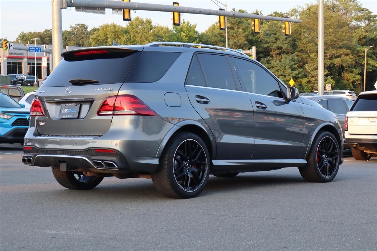 Mercedes-Benz GLE-Class AMG GLE 63 S 2019