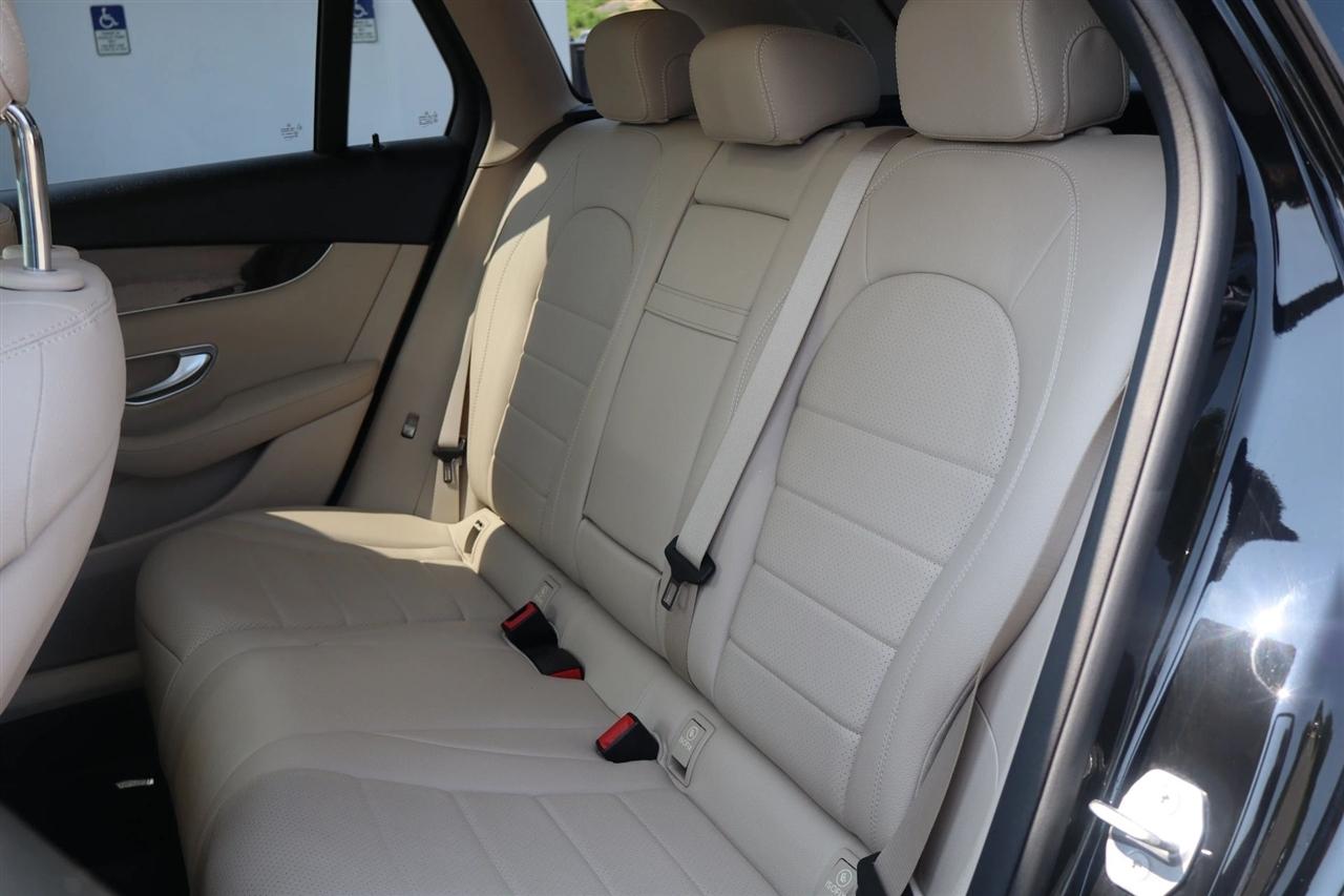 Mercedes-Benz GLC-Class GLC300 4MATIC 2018