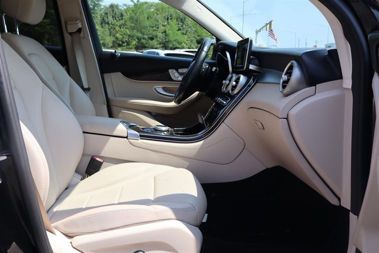 Mercedes-Benz GLC-Class GLC300 4MATIC 2018
