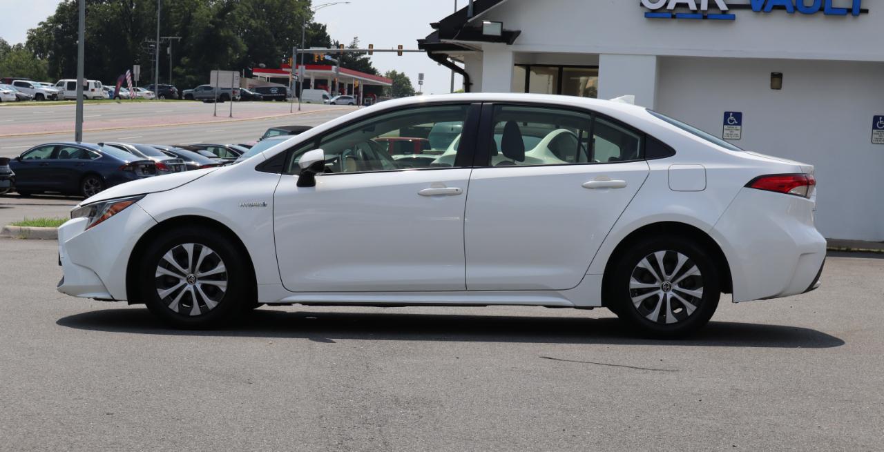 Toyota Corolla LE Hybrid 2021