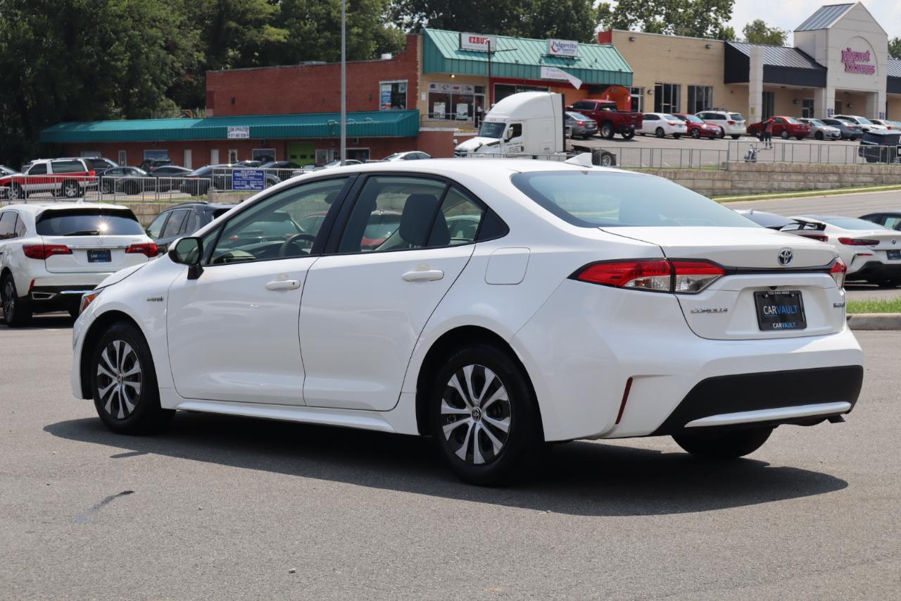 Toyota Corolla LE Hybrid 2021