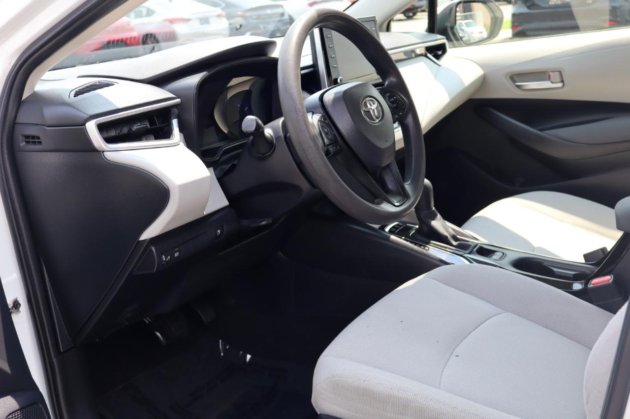 Toyota Corolla LE Hybrid 2021