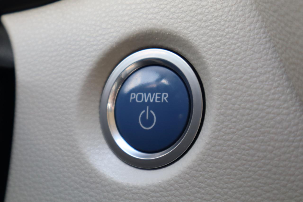 Toyota Corolla LE Hybrid 2021