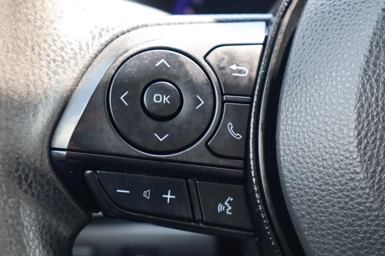 Toyota Corolla LE Hybrid 2021
