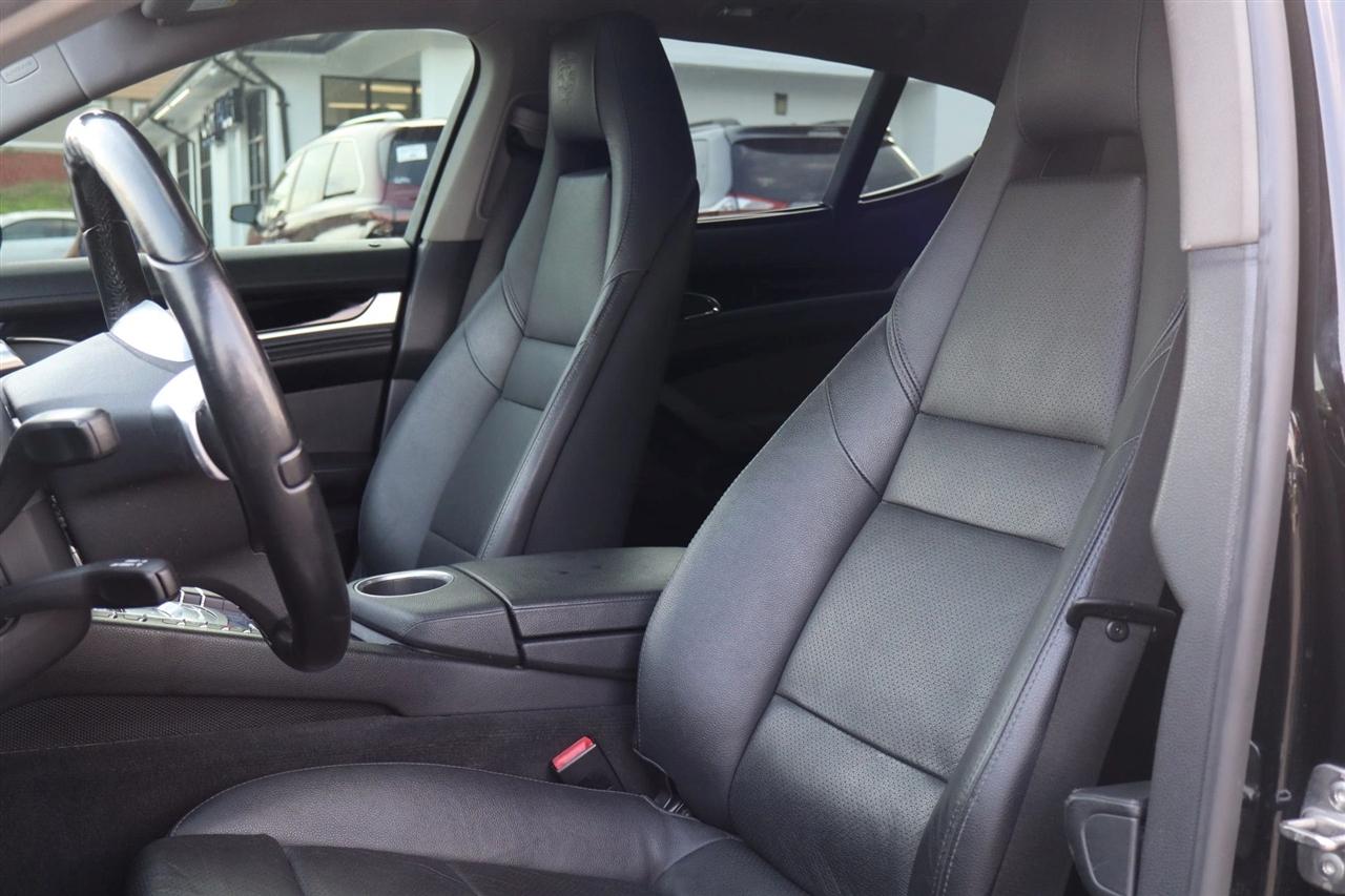 Porsche Panamera S 2012