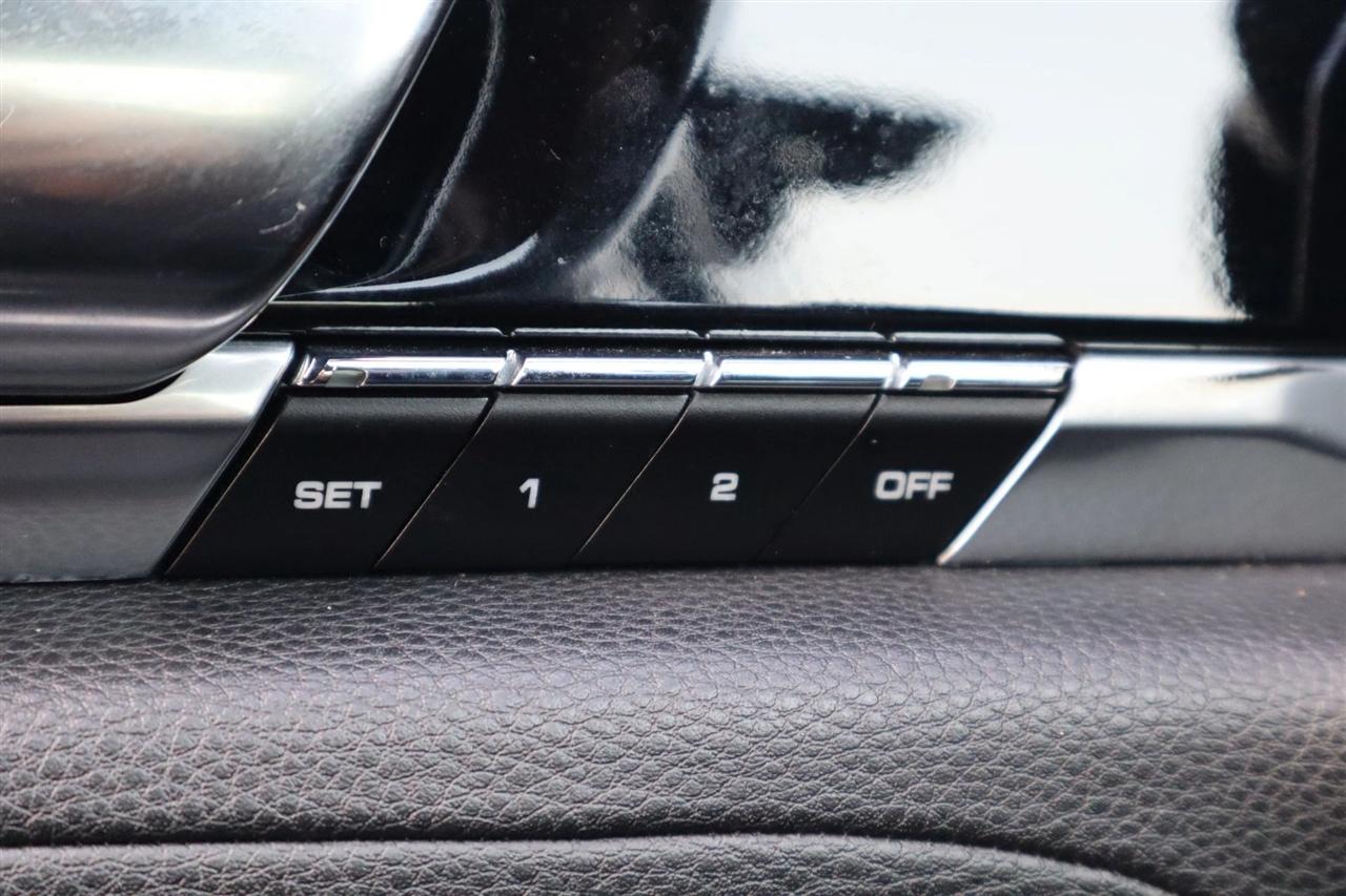 Porsche Panamera S 2012
