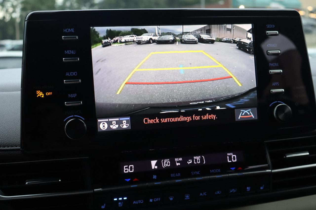 Toyota Sienna Platinum 7-Passenger AWD 2022