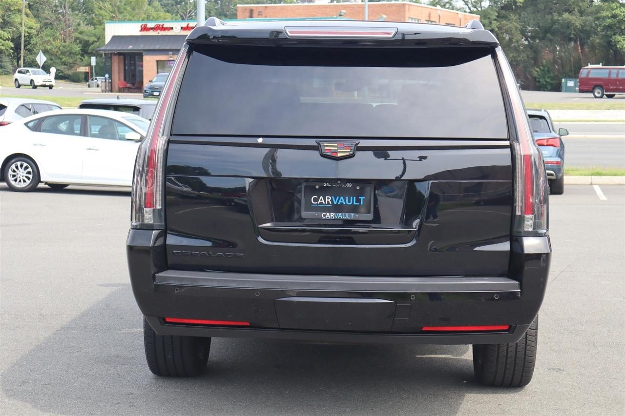 Cadillac Escalade ESV Luxury 4WD 2018