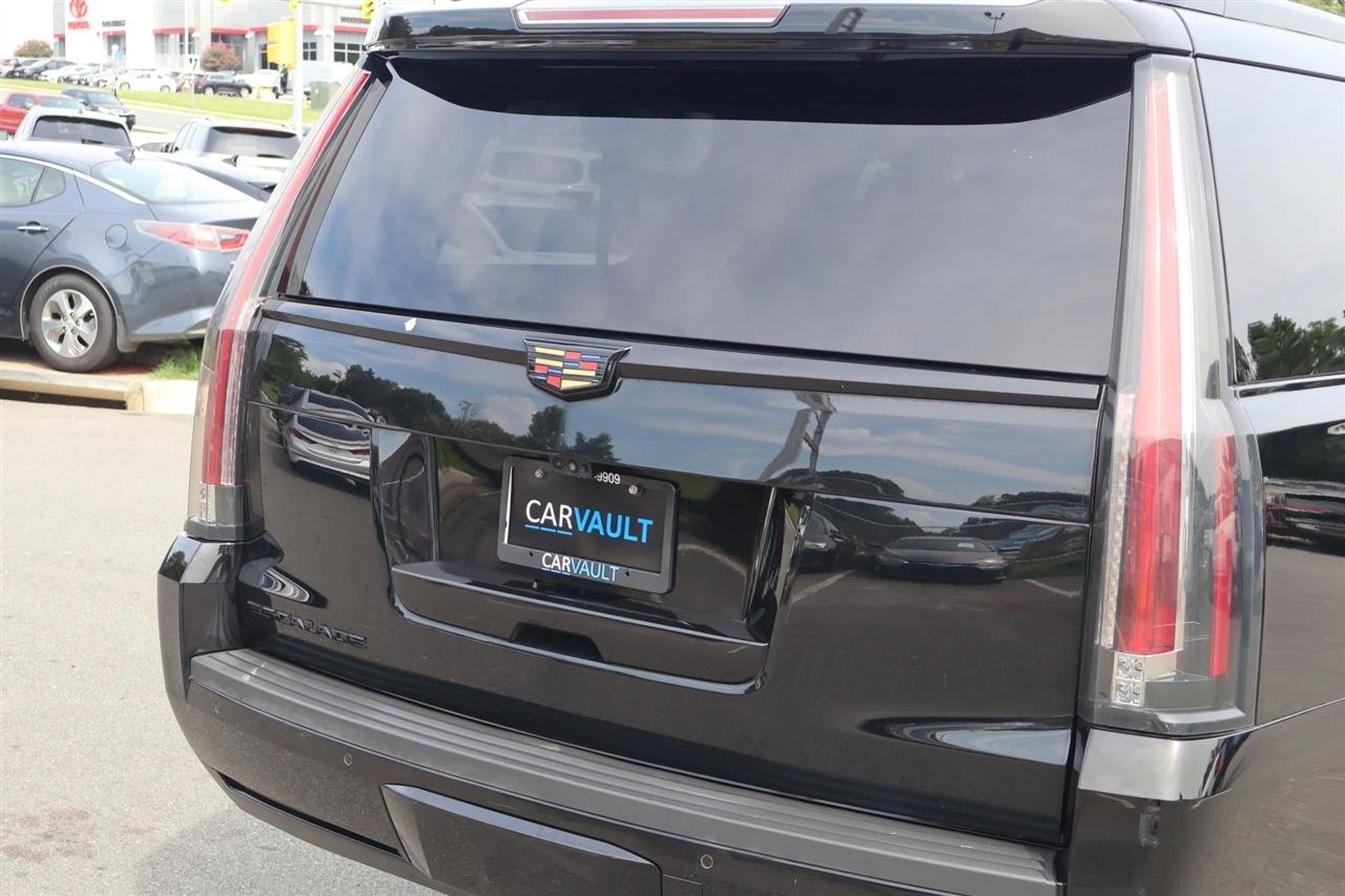 Cadillac Escalade ESV Luxury 4WD 2018