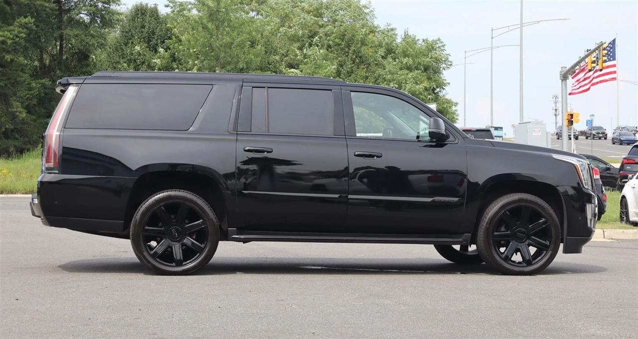 Cadillac Escalade ESV Luxury 4WD 2018