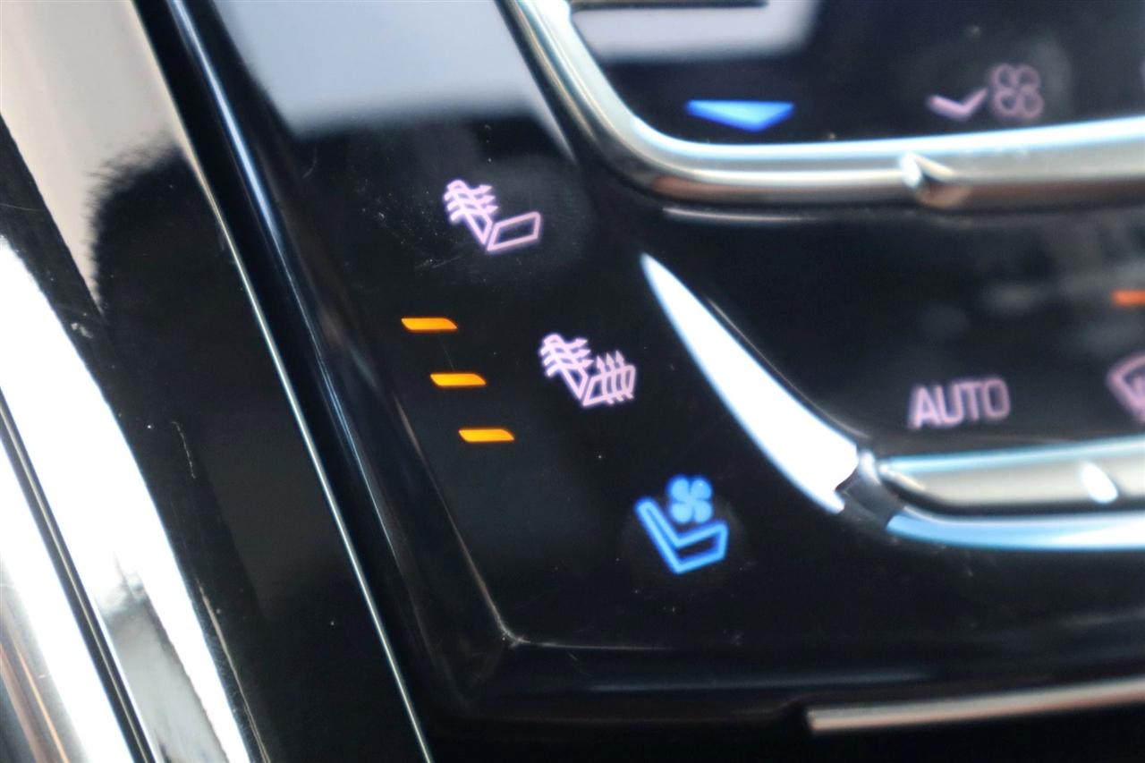 Cadillac Escalade ESV Luxury 4WD 2018