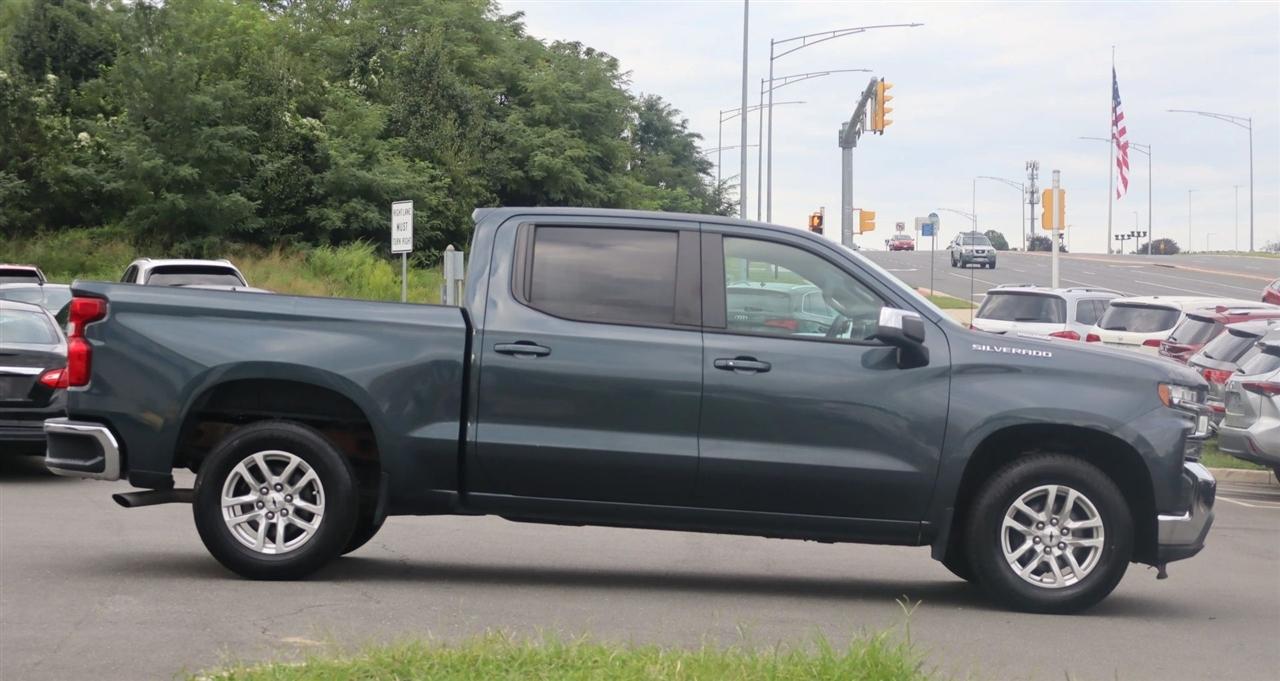 Chevrolet Silverado 1500 LT Crew Cab 2WD 2020
