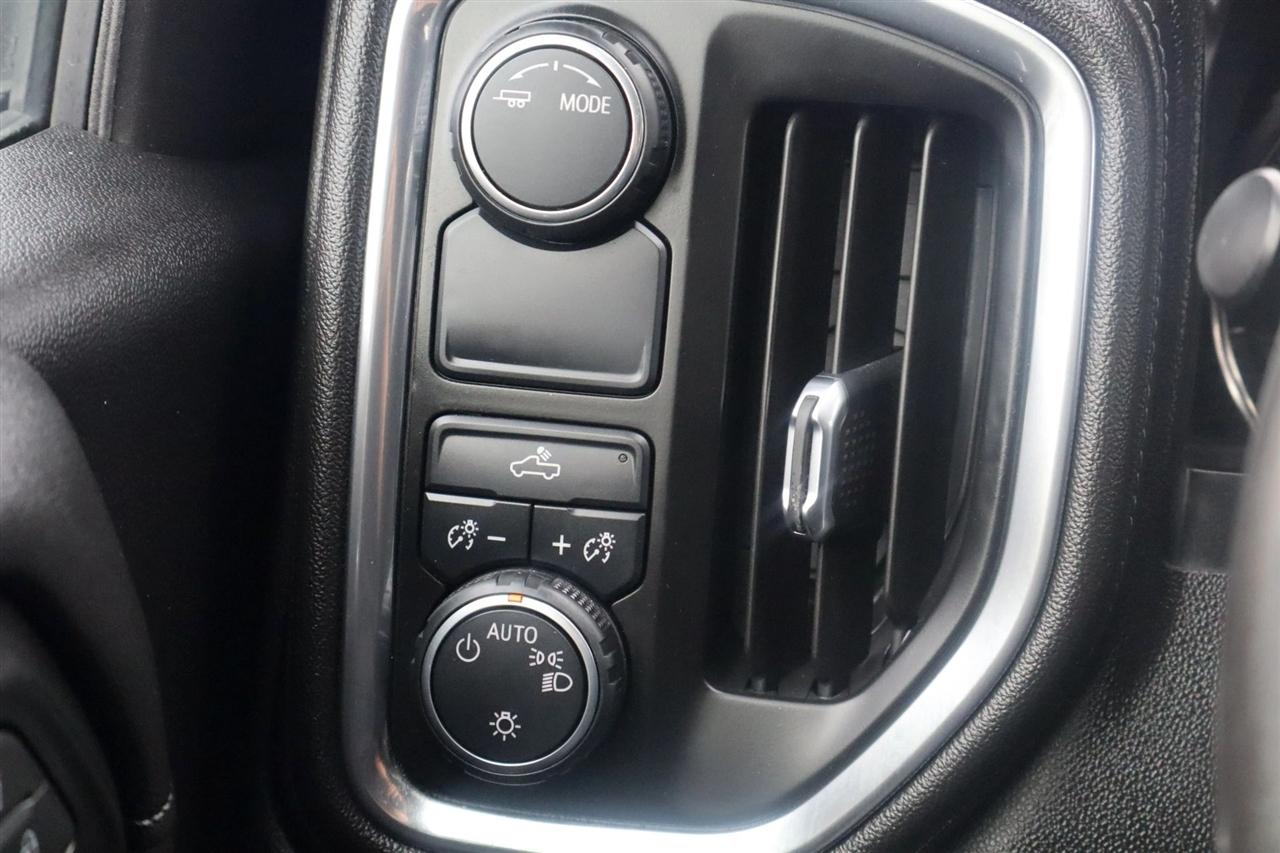 Chevrolet Silverado 1500 LT Crew Cab 2WD 2020