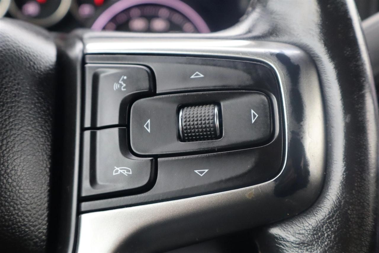 Chevrolet Silverado 1500 LT Crew Cab 2WD 2020