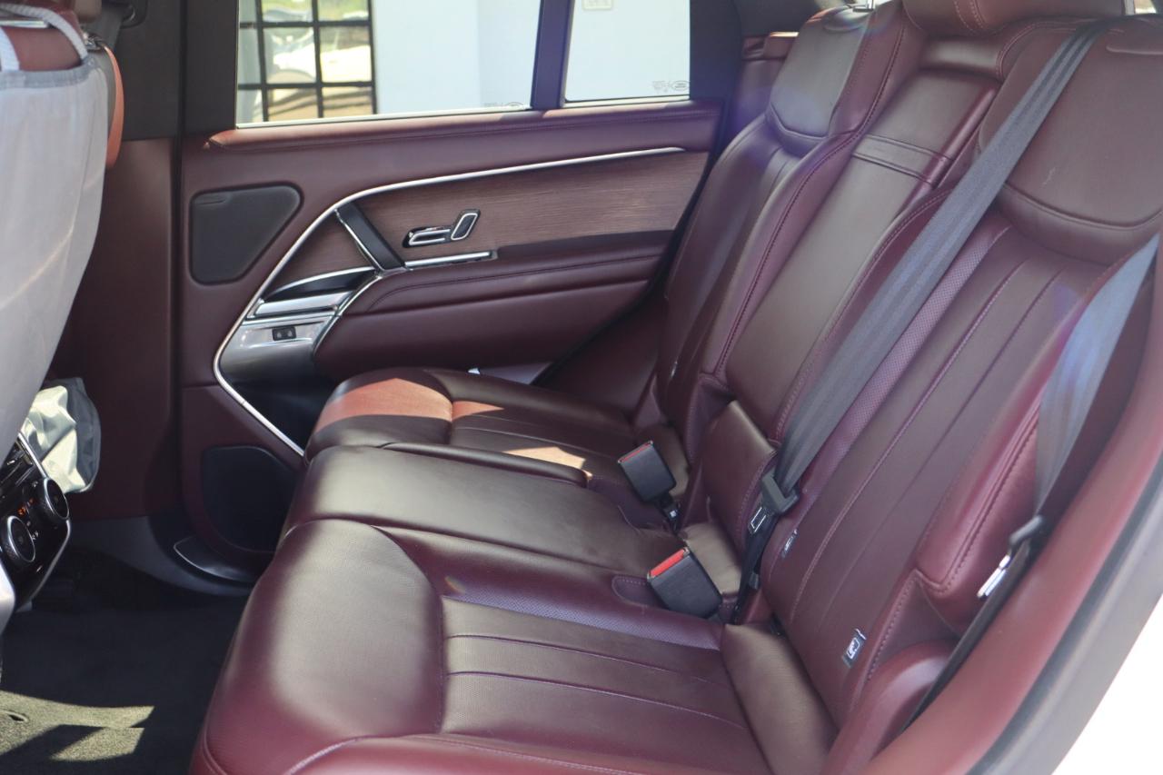 Land Rover Range Rover SE SWB 5 2024