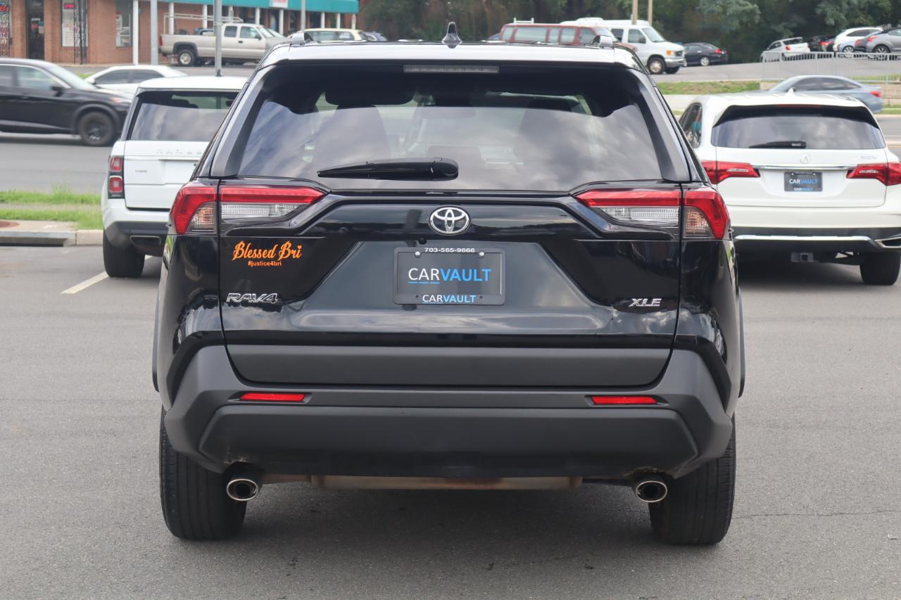 Toyota RAV4 XLE 2023