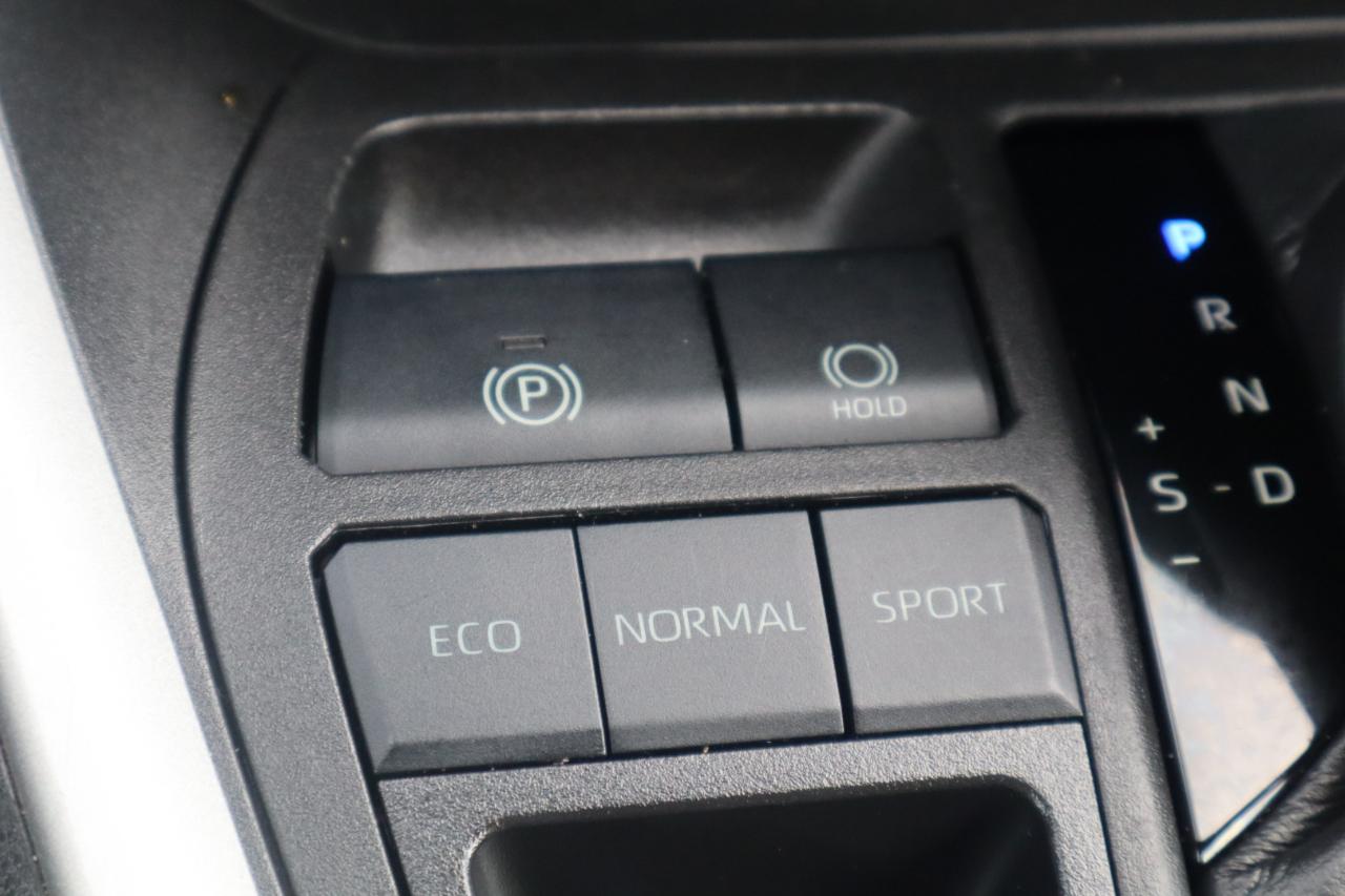 Toyota RAV4 XLE 2023