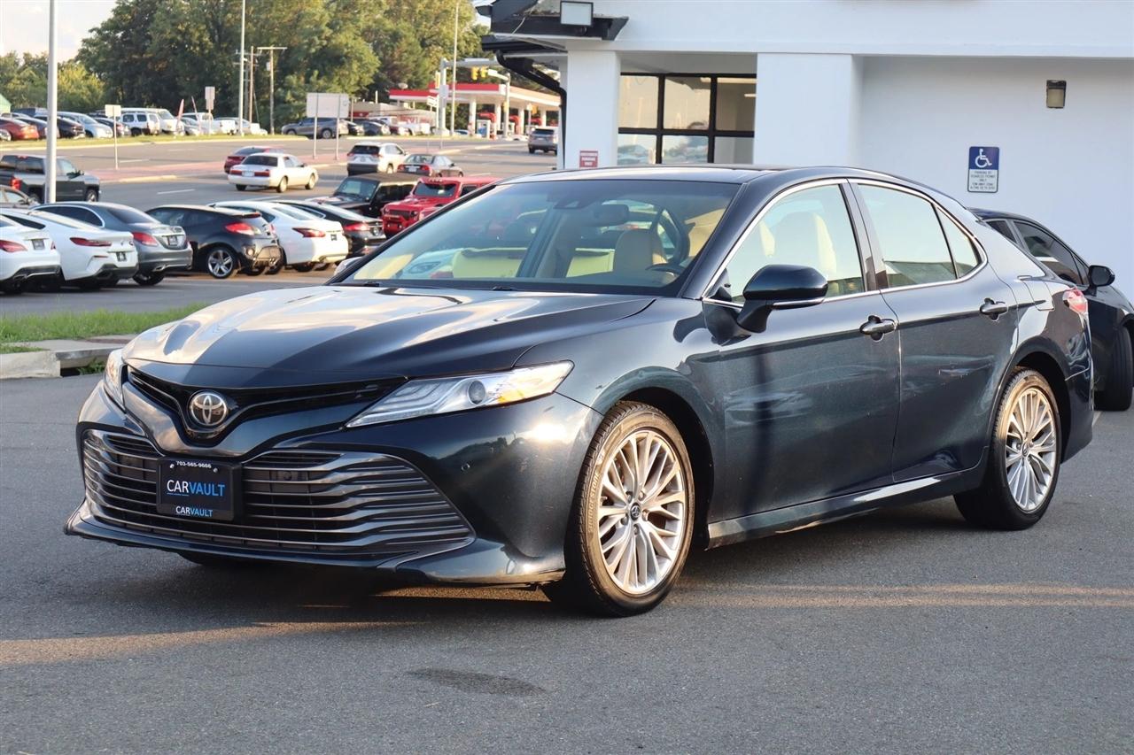Toyota Camry XLE 4D Sedan 2018