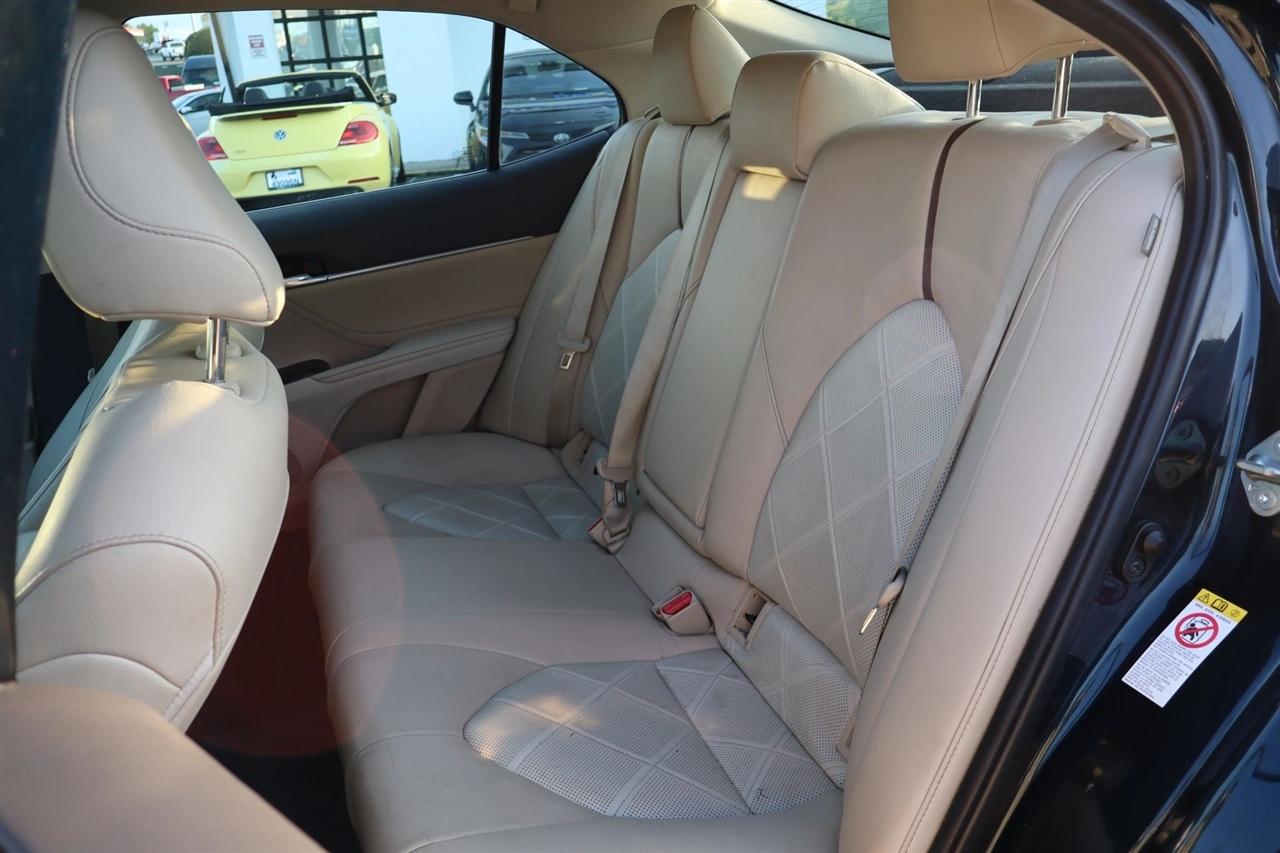 Toyota Camry XLE 4D Sedan 2018
