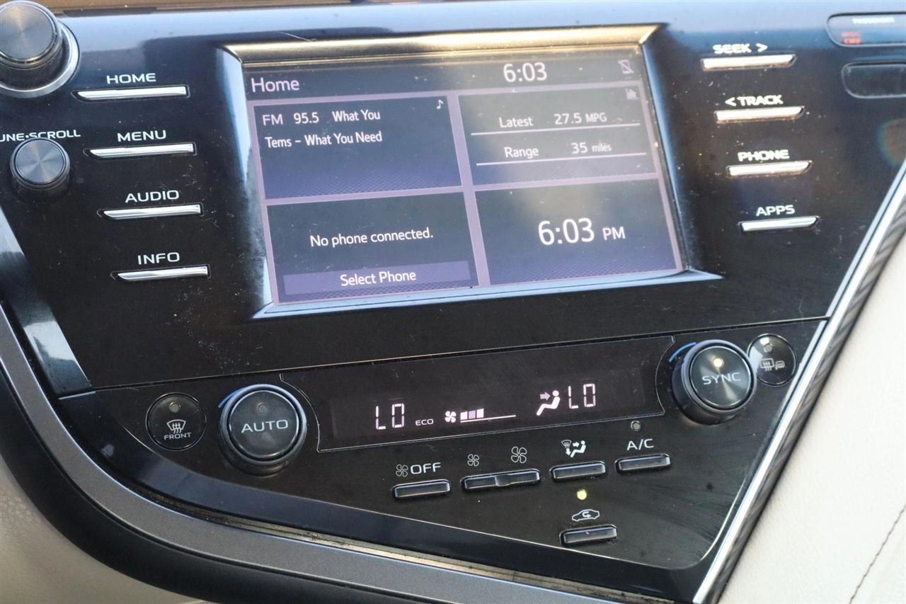 Toyota Camry XLE 4D Sedan 2018