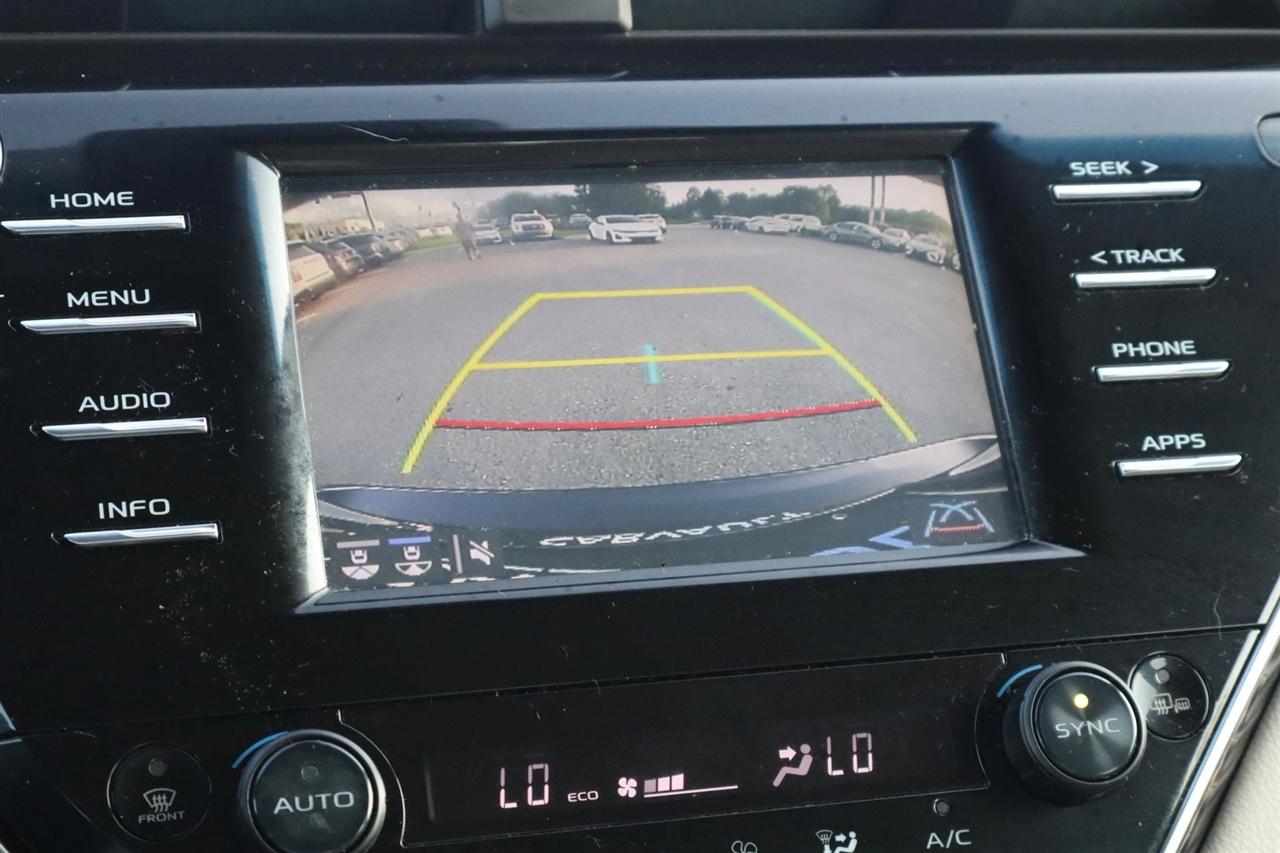 Toyota Camry XLE 4D Sedan 2018