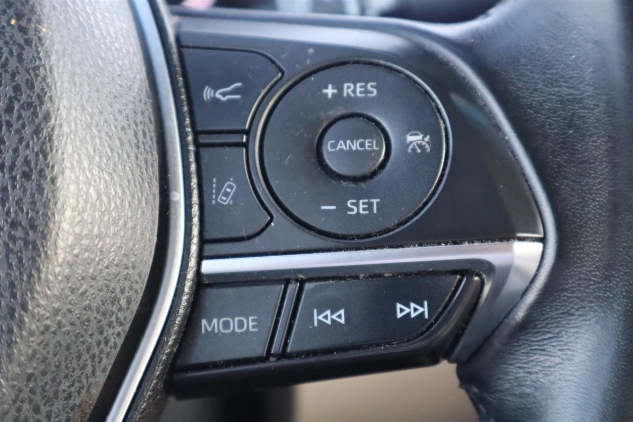Toyota Camry XLE 4D Sedan 2018