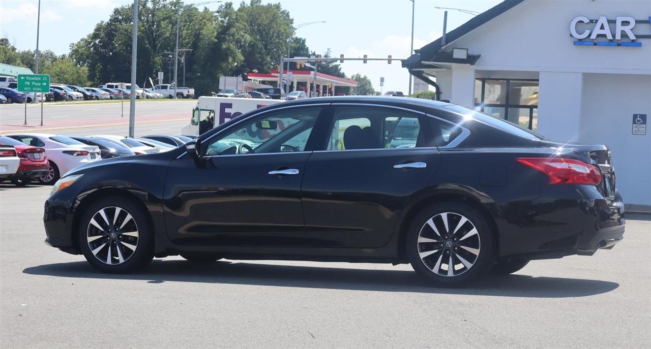 Nissan Altima 2.5 SV 2016