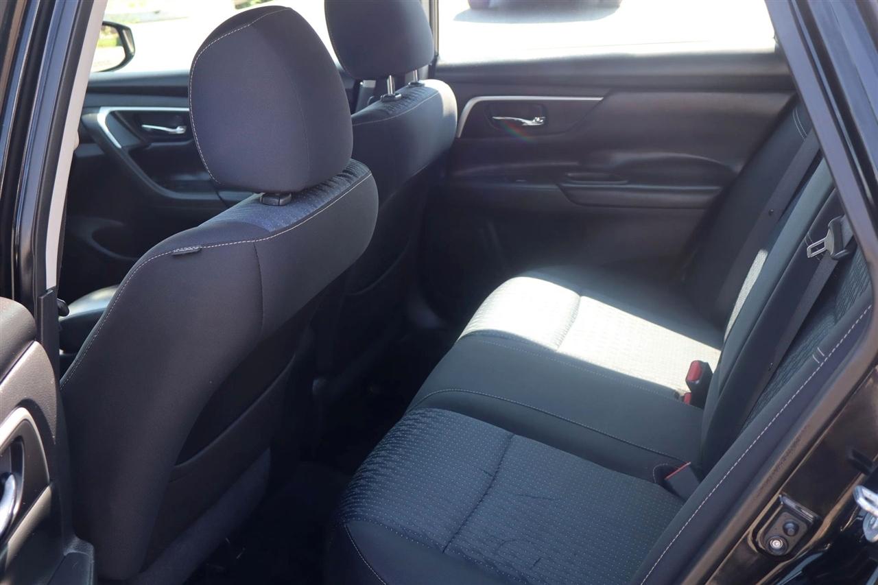 Nissan Altima 2.5 SV 2016