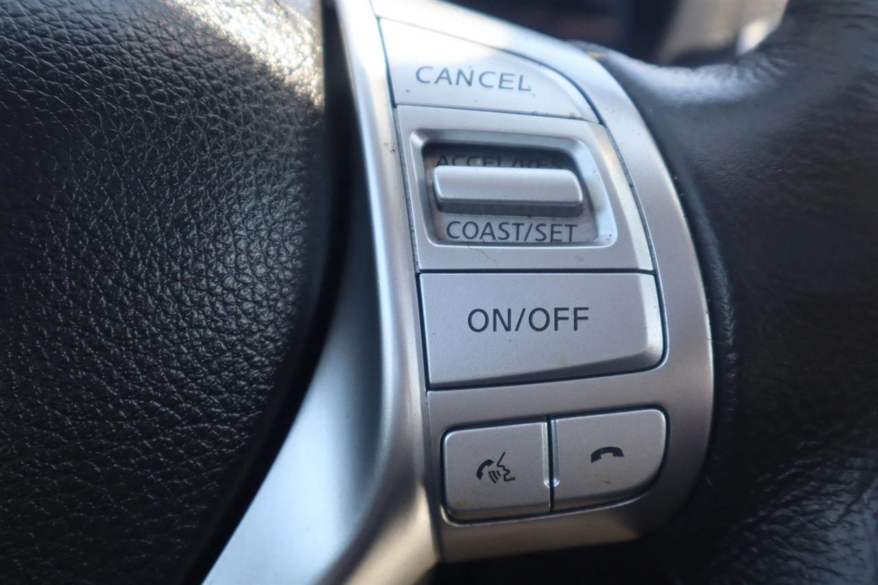 Nissan Altima 2.5 SV 2016